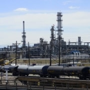 Global refiners post strong Q1 profits as margins rebound, with some doubling to $16/bbl despite falling oil prices.
