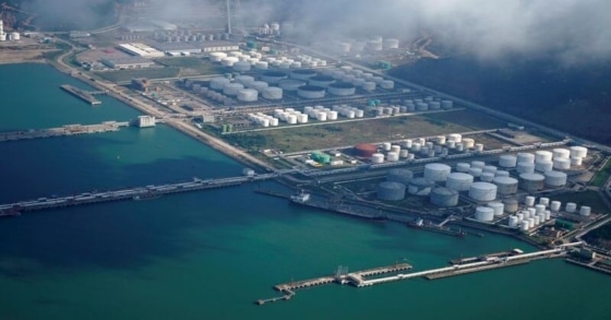 Oil and gas sector resilient, Barclays sees upside for energy earnings