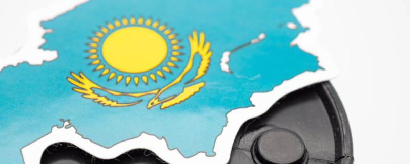 Kazakhstan discussed energy cooperation with the US, highlighting its role as a major producer supplying about 2% of global oil.