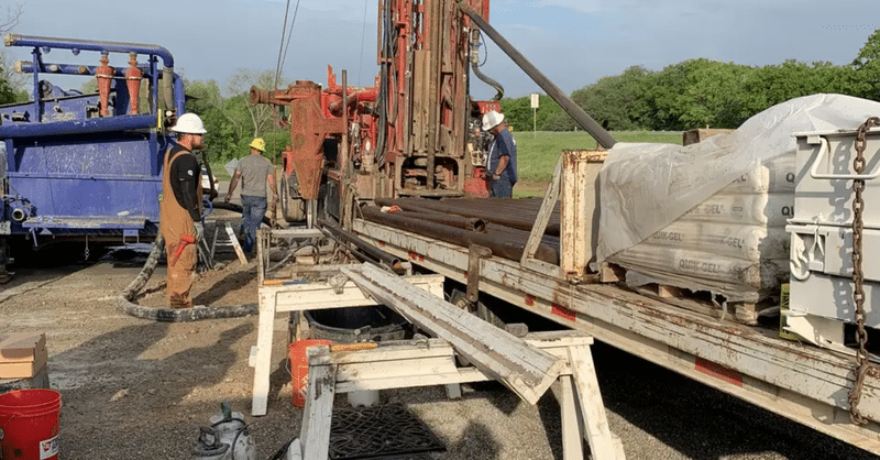 Scientists say vast recoverable oil and natural gas reserves remain in a long-producing Texas rock formation.