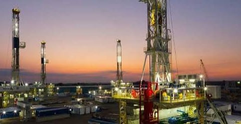 Matador completes $1.255B Paloma Permian deal, adding 16,500 acres and 156+ drilling locations in New Mexico.